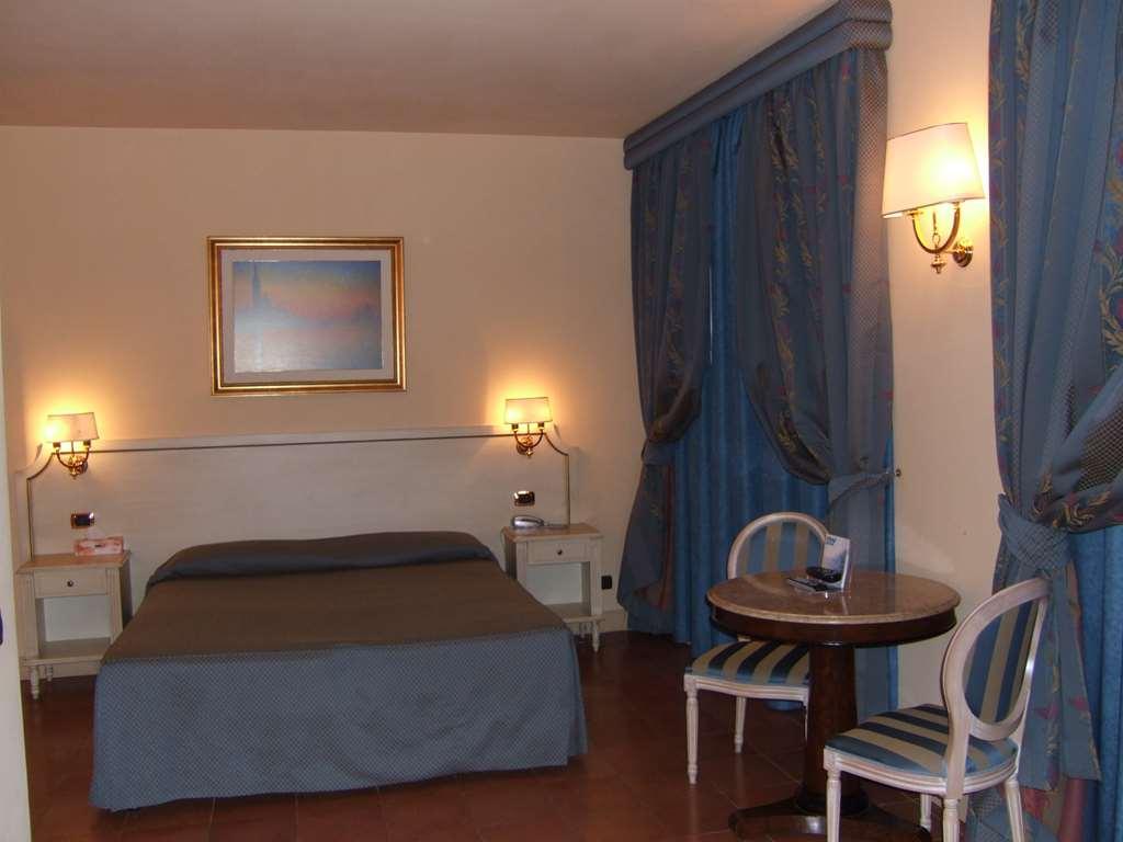 Hotel Quadrifoglio Roma Eur Værelse billede